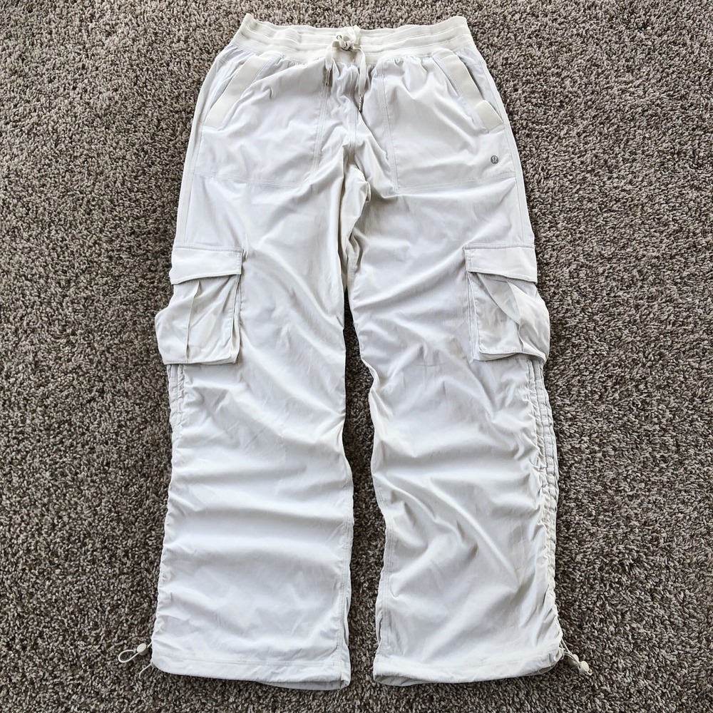 Lululemon Dance Studio Cargo Pants Womens M Bone Colorway Relaxed Fit Mid-Rise